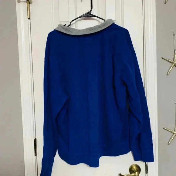 IZOD Quarter Zip - Picture 3 of 3